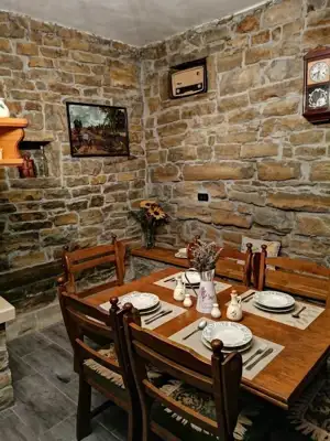 Steinhaus 57 m², Buzet - umgeben von Natur - 9
