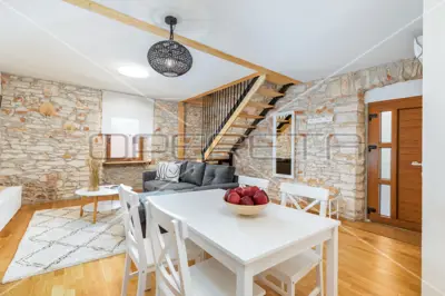 Semi-detached house 140 m², Šišan - quiet location near the sea - 8