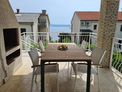Kuća 300 m², Dramalj - 120 m do mora i plaže - 21