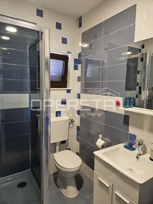 Haus 412 m², Novalja - 5 Wohneinheiten und Parkplatz - 13
