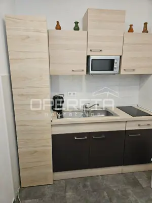 Haus 412 m², Novalja - 5 Wohneinheiten und Parkplatz - 11