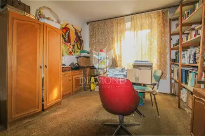 Kuća 138 m², centar Buja - vrt i terasa - 5