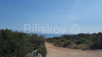 Građevinska parcela 2 022 m², Nečujam, 150 m od mora - 9