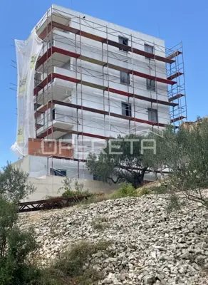 Stan, Primošten, 2 sobe, balkon i pogled na more - 10