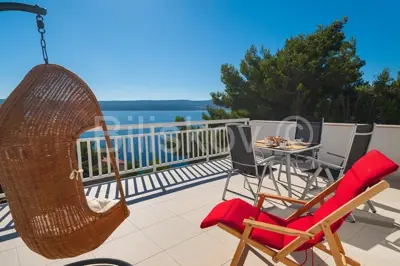 Kuća 294 m², Medići - 50 m od mora i plaže - 13