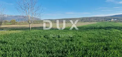 Agricultural land, Kršan - flat and rectangular