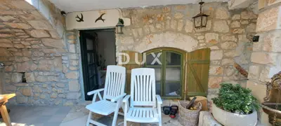 House 140 m², Grižane-Belgrad - stone and renovated - 16