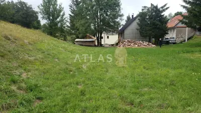 Građevinsko zemljište 1.074 m², Stari Laz - projekt i dozvola - 3
