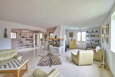 Brač, Splitska 2 kuće, bazen, okućnica 1000 m², 150m od mora - 10