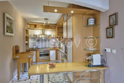 Brač, Splitska 2 kuće, bazen, okućnica 1000 m², 150m od mora - 12