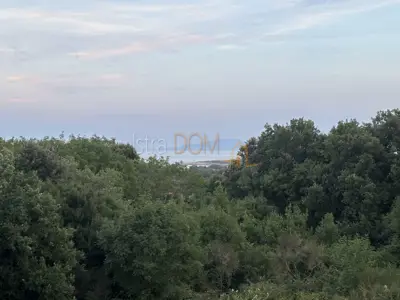 Stan 70 m², Ližnjan - 2 spavaće sobe i terasa - 11