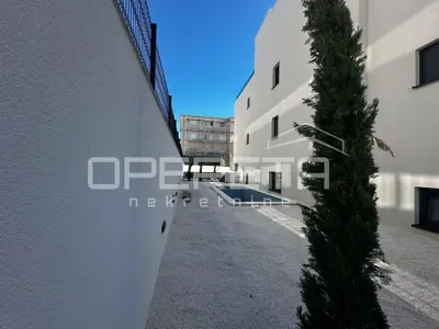 89 m² apartment in a new building with a pool, garden and garage parking space - Okrug Gornji - 8