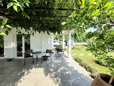Haus zum Kauf in Poreč, 125,8 m² - 18