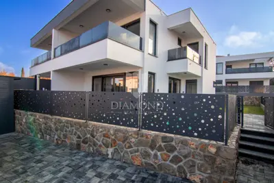 House for sale in Porat i Vantačići, 146 m² - 3