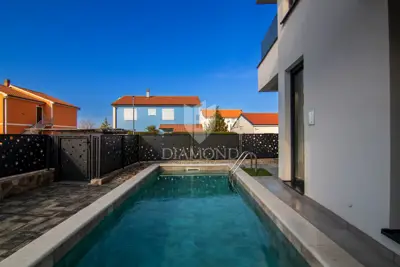 House for sale in Porat i Vantačići, 146 m² - 4
