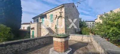 Steinhaus 250 m², Poreč - in unmittelbarer Nähe zu den Stränden - 2
