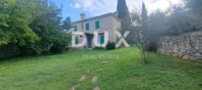 Steinhaus 250 m², Poreč - in unmittelbarer Nähe zu den Stränden