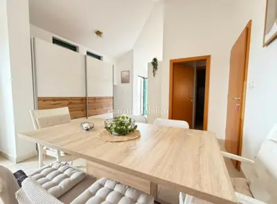 Stan 61 m², Novalja - panoramski pogled na more - 4