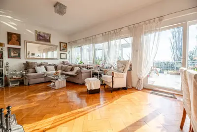 For sale, Zagreb, Pantovčak, semi-detached house, 8 VPM, garden