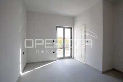 House for sale in Sveti Lovreč, 210 m² - 17