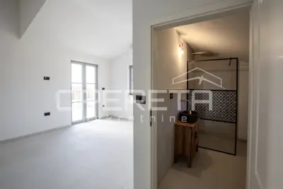 House for sale in Sveti Lovreč, 210 m² - 12