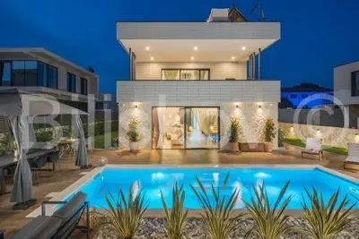 Vila 151 m², Vrsar-Funtana, bazen i okućnica - 4