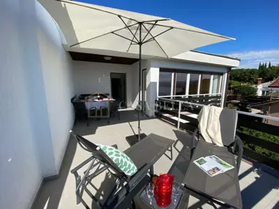 Wohnung in Opatija - Centar, 2 Zimmer + Wohnzimmer, Balkon und Blick auf Kvarner - 6