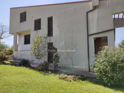 Haus zum Kauf in Škatari, 300 m² - 4