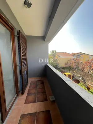 Stan 81,6 m², Poreč - renoviran, okućnica i parking - 17