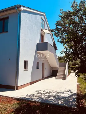 Stan 81,6 m², Poreč - renoviran, okućnica i parking - 18