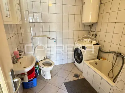 Kuća 65 m², Ferenščica - mirna slijepa ulica - 8