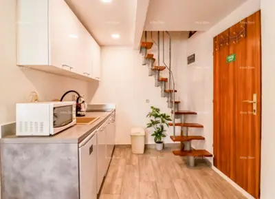 Prekrasan stan u Rovinju – 55 m², dvokatni, s pogledom na stari grad - 9