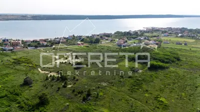 Građevinsko zemljište 500 m², Ljubač - pogled na more