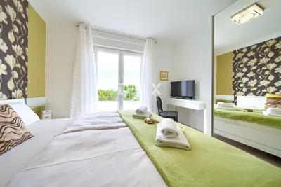 Apartment 83 m², Linardići - panoramic sea views - 2