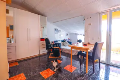 Kuća 132 m², Rovinj - blizu centra i 3 jedinice - 6