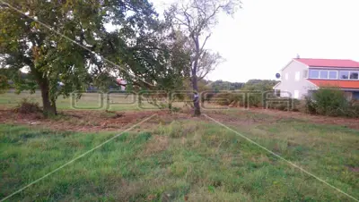 Building land, Loborika, center and proximity to Pula