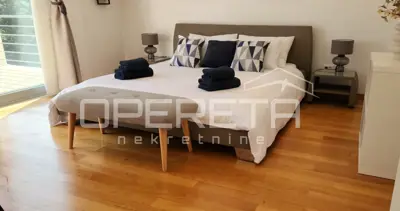 Vila 4 spavaće sobe, Žrnovo na Korčuli, prvi red do mora - 7