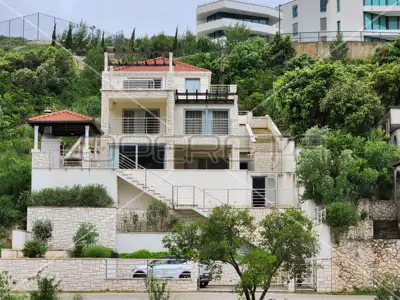 Vila 4 spavaće sobe, Žrnovo na Korčuli, prvi red do mora - 18
