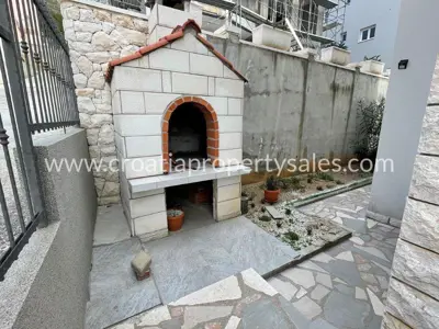 House in Omiš, panoramic view of the sea and islands - 7