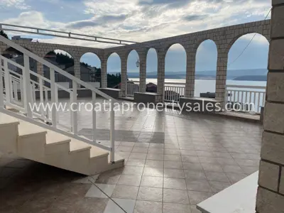 House in Omiš, panoramic view of the sea and islands - 6