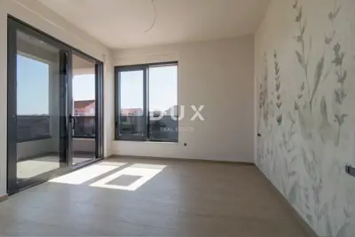 Vodice, Srima, kuća, 134,29 m², s bazenom - 6