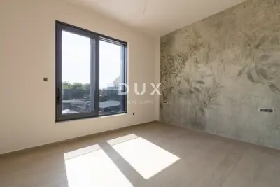 Vodice, Srima, kuća, 134,29 m², s bazenom - 7