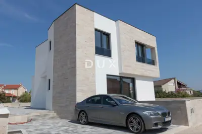 Vodice, Srima, kuća, 134,29 m², s bazenom - 3