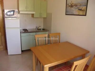 Apartmanska kuća uz more, Drvenik - 11