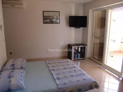 Apartmanska kuća uz more, Drvenik - 10