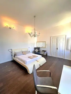 Pula, centar, stan, 133,96 m², renoviran, pješačka zona - 14