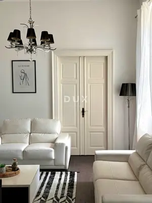 Pula, centar, stan, 133,96 m², renoviran, pješačka zona - 5