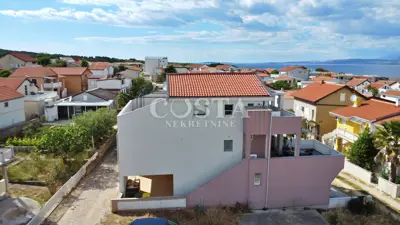 Haus 309 m², Vir - 3 Apartments und Meerblick - 2