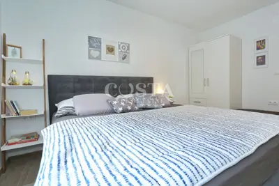 Haus 309 m², Vir - 3 Apartments und Meerblick - 15