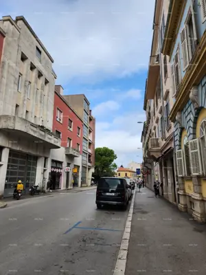 Wohnung zum Verkauf im Zentrum von Pula